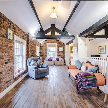Belvedere House - Serene Countryside Escape - 4 Bedrooms Sleeps 8 แซนด์แบท ภายนอก รูปภาพ